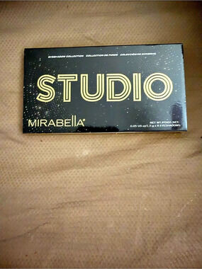 Mirabella Studio Eyeshadow Palette Black & Brown